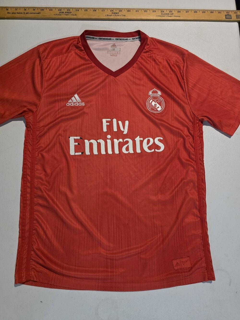 REAL MADRID FOOTBALL SHIRT SOCCER JERSEY ADIDAS RED MENS MEDIUM